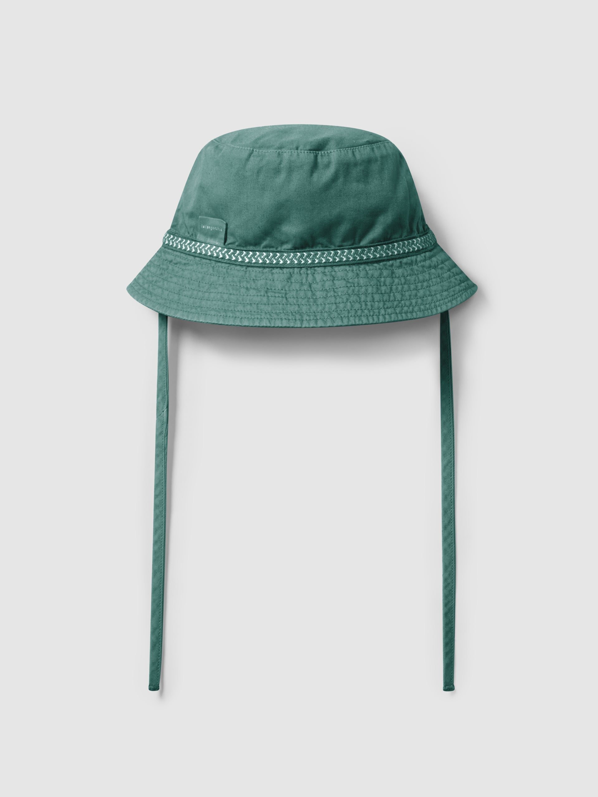 CHAPEAU REVERSIBLE AVEC RUBAN DECORATIF