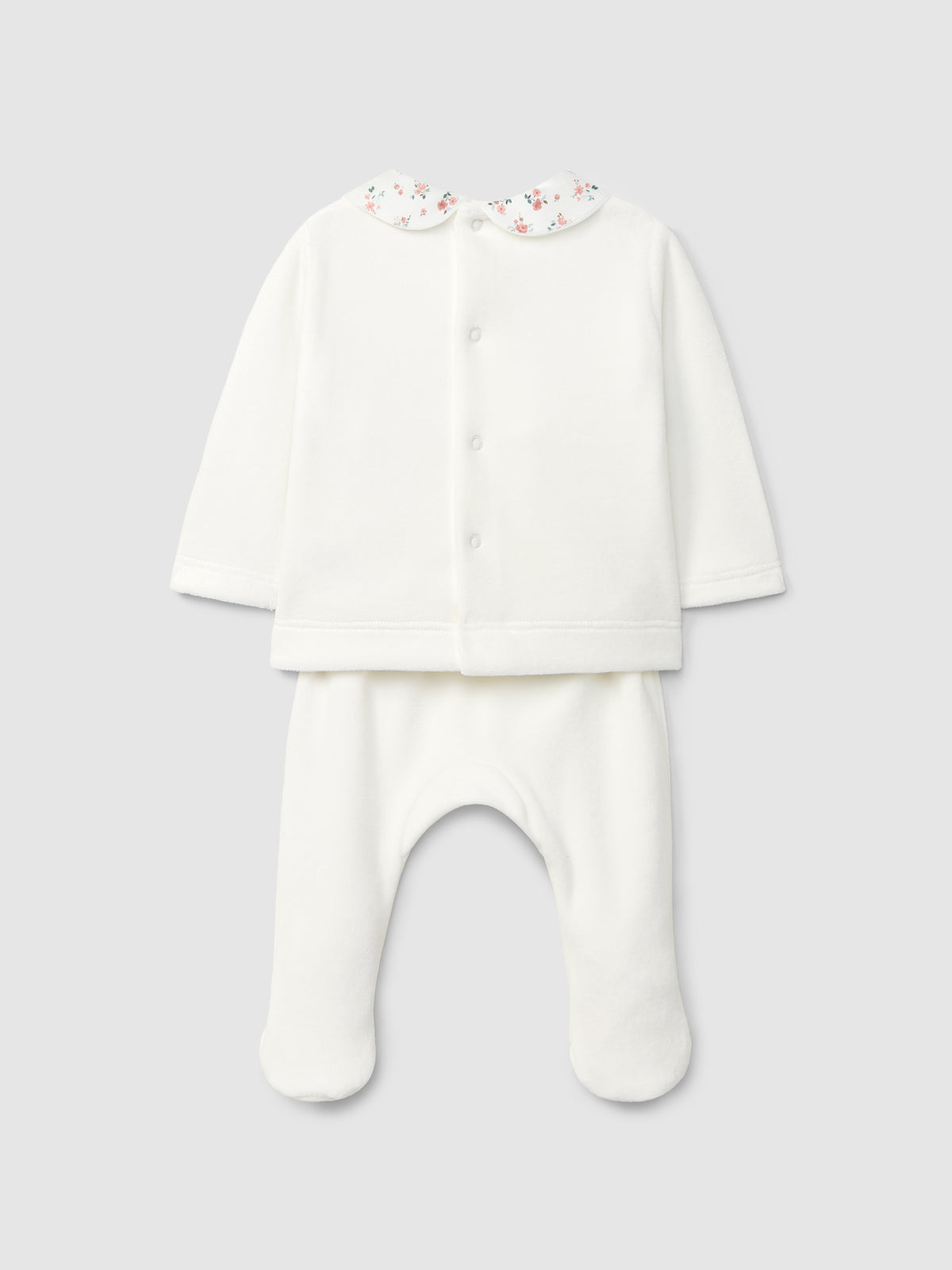 ENSEMBLE COMPOSE DE DEUX PIECES DETAIL DE SMOCKS
