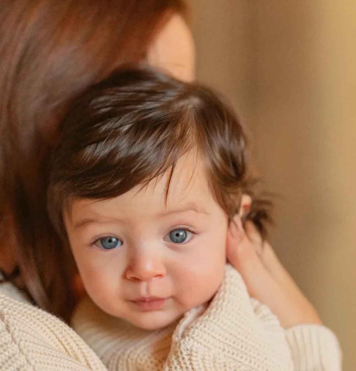 PULL EN TRICOT EPAIS