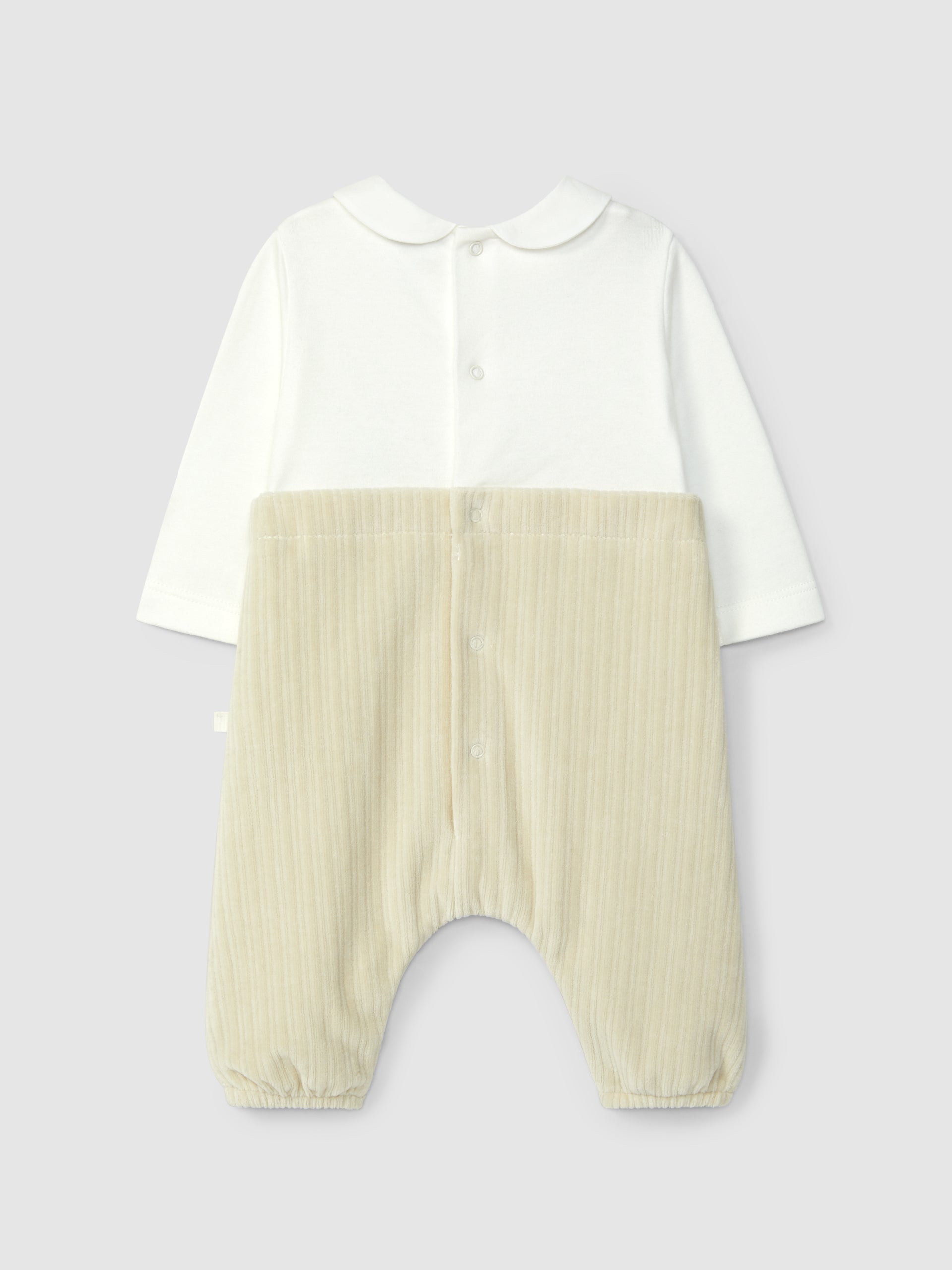 ENSEMBLE DEUX-EN-UN EN VELOURS CANNELE ET DETAIL DE BRODERIE SUR LA POITRINE