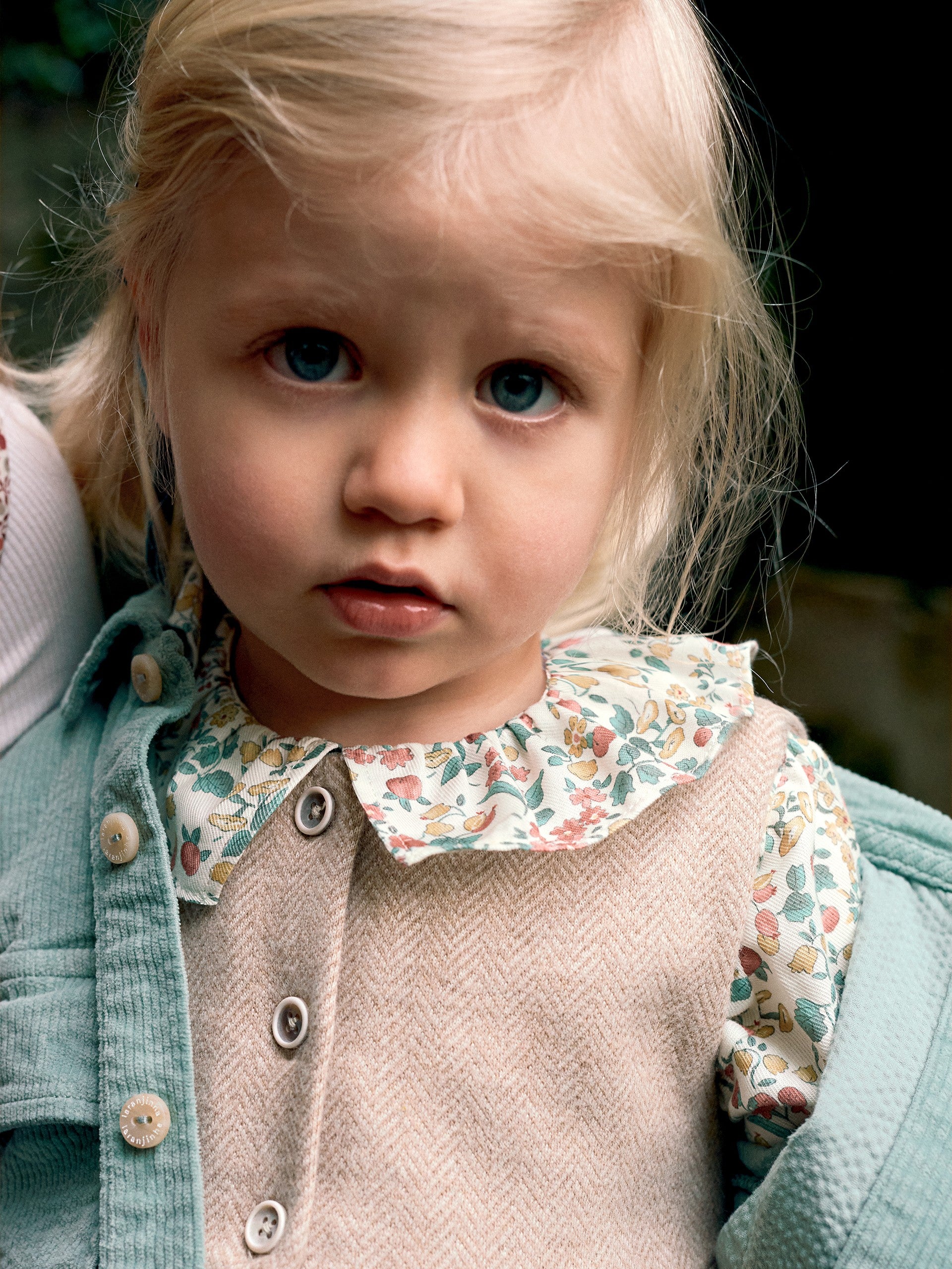 BLOUSE IMPRIME A FLEURS ET COL A VOLANT