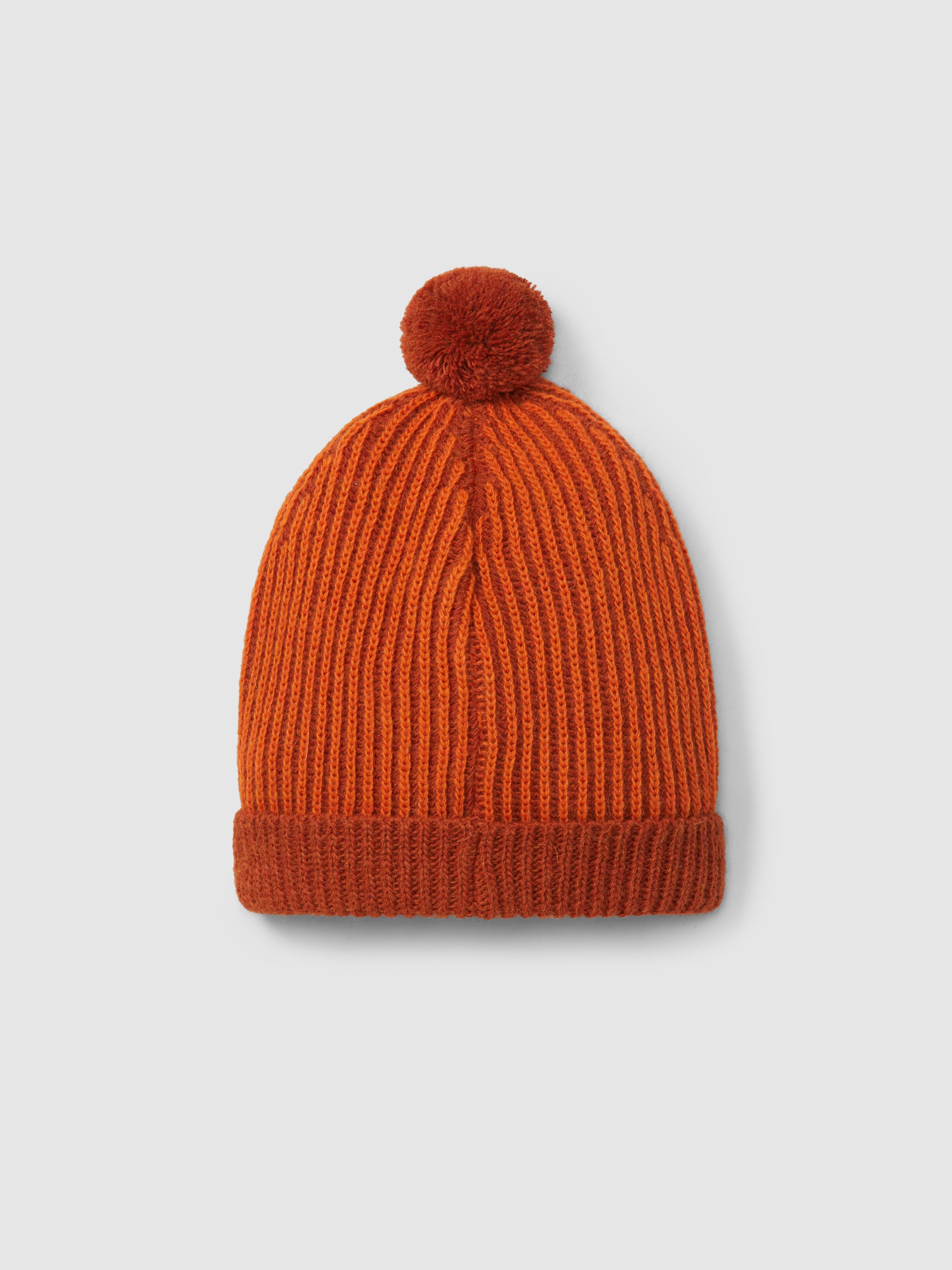 BONNET TRICOTE BICOLORE AVEC POMPON
