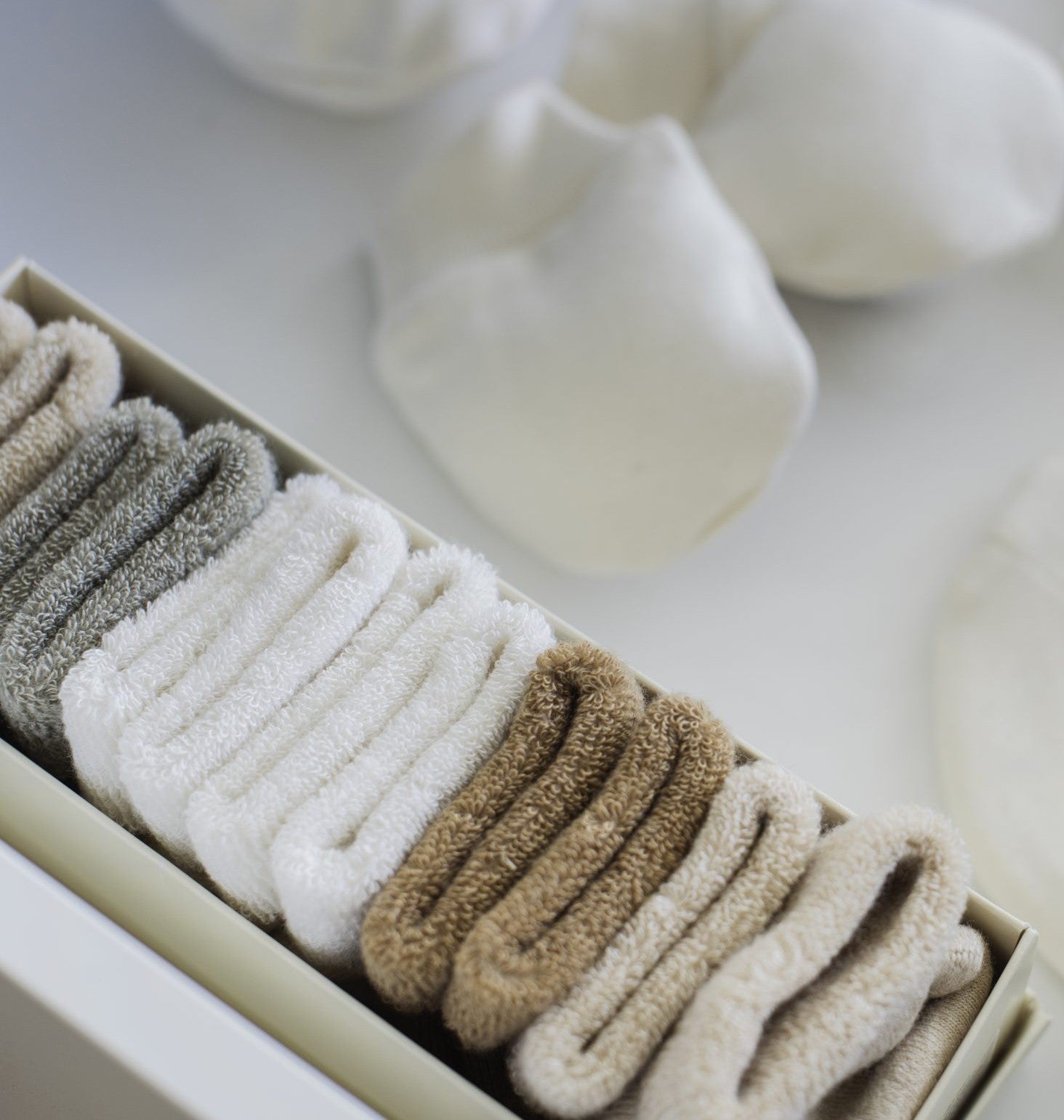 PER 61-BOX OF 7 BOUCLETTE P SOCKS